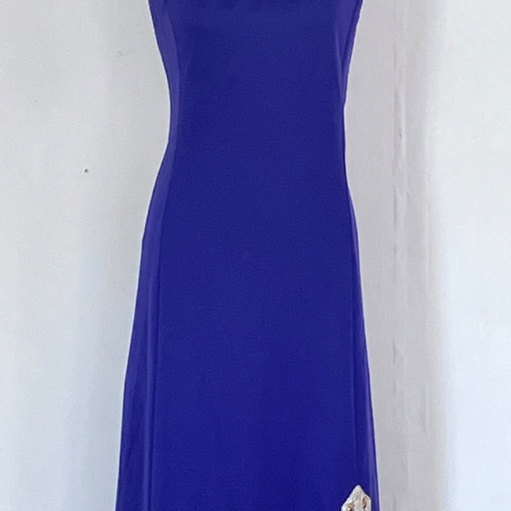 1960s Royal Purple vintage dress with gold and silver metallic threading - Picture 8 of 14